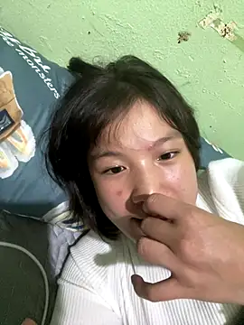 Snapshot of QueenLink chatting on October 28, 4:46 pm QueenLink online show from October 28, 4:46 pm