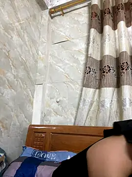 Snapshot of QueenLink chatting on September 15, 9:17 am QueenLink online show from September 15, 9:17 am