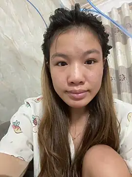 Snapshot of QueenLink chatting on September 10, 1:27 am QueenLink online show from September 10, 1:27 am