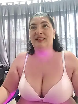 lina maria99 online show from November 9, 5:42 pm