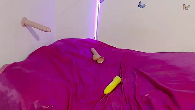 angelyxs online show from November 9, 1:45 am