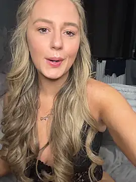 sammie-99 online show from February 7, 6:45 pm