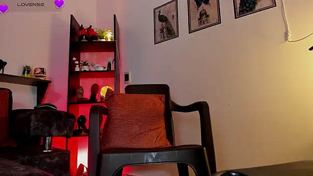 valery 14  online show from March 7, 7:10 pm