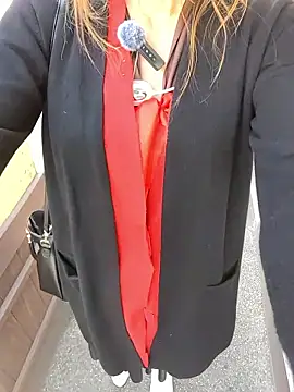 pink-mai online show from February 14, 12:34 am