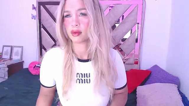 Lulu sweety online show from July 8, 2:08 pm