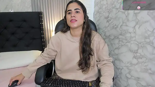 alicy  torres online show from January 16, 12:23 pm