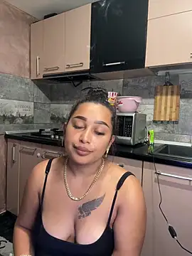 Snapshot of JaneetDeea chatting on October 6, 10:36 pm JaneetDeea online show from October 6, 10:36 pm