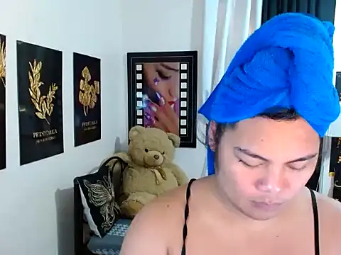 TSbrianaHugeCock online show from March 20, 12:26 am