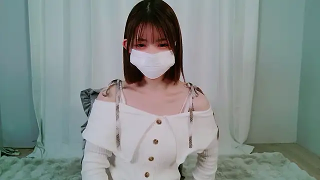 NANA chan 1 online show from October 31, 9:35 am