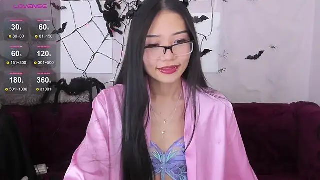 kuro mimi online show from November 6, 2:39 am