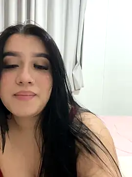 Aliciawhitee online show from November 25, 2:36 am
