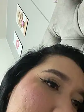 Aliciawhitee online show from September 9, 4:45 am