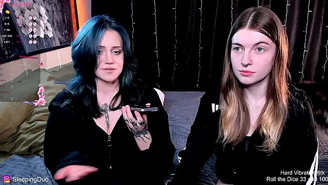 Threesomebabes online show from November 18, 3:57 pm