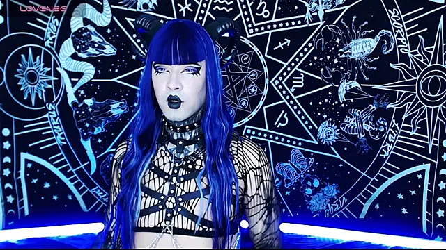 naomi satan online show from February 12, 9:05 pm