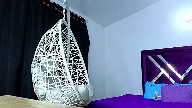 Lushy sweet online show from November 8, 5:12 am