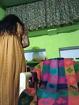 ZIVAA online show from November 10, 5:19 pm