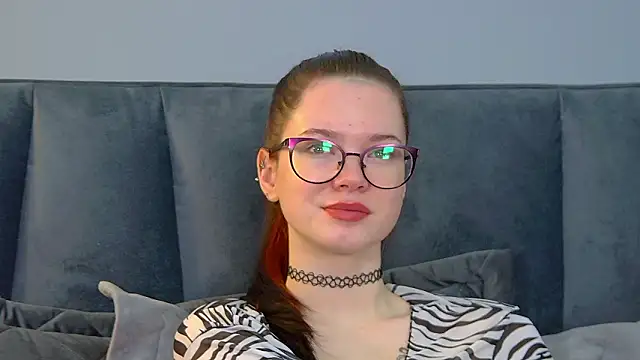 MelissaMays online show from February 1, 7:12 pm