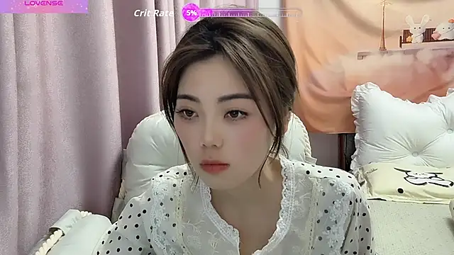 bao-bao- online show from April 11, 12:42 pm