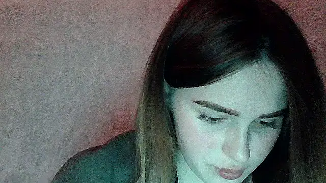 SweetLoraa online show from November 13, 7:35 pm