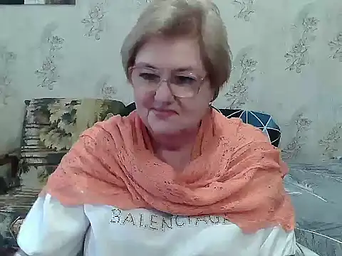 Renata62011 online show from December 19, 12:52 pm