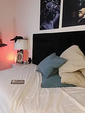 BellaRoux1 online show from October 22, 12:10 pm