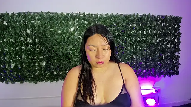 BellaRoux1 online show from February 27, 12:38 pm