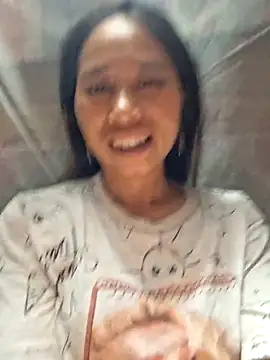 mo4mh online show from April 14, 8:31 pm