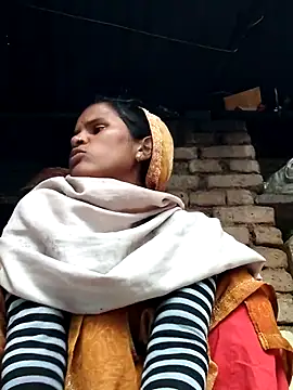 Sanjna cuty online show from December 14, 2:50 am