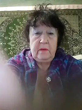 CrystalLime6411 online show from October 3, 2:33 pm