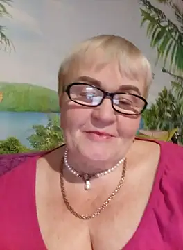 VioletSweet5566 online show from October 2, 6:46 pm