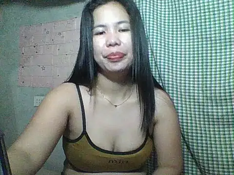 pinaysinglemommm online show from December 18, 8:57 pm