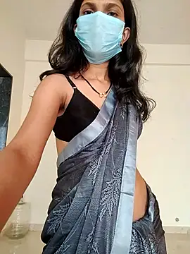 Shivani2002 online show from February 6, 10:51 am