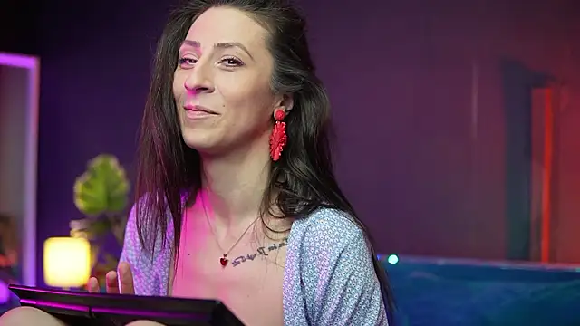 RubyRosa online show from March 19, 12:15 am