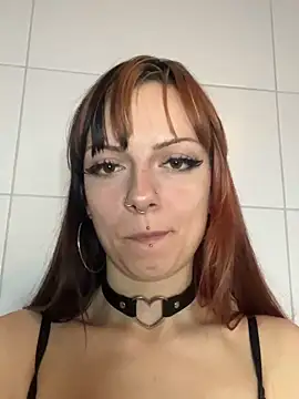 LilithKinkyDesire online show from April 6, 7:26 pm