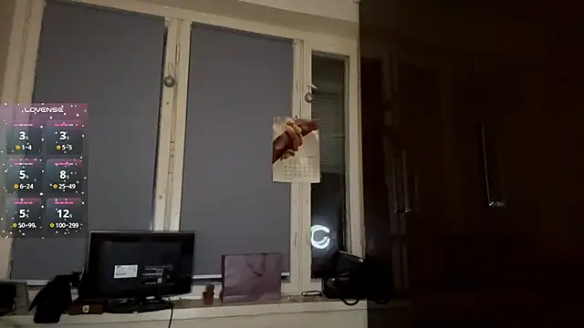 Snapshot of AlfredaBillegas chatting on September 18, 6:06 pm AlfredaBillegas online show from September 18, 6:06 pm