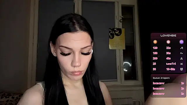 Snapshot of AlfredaBillegas chatting on October 18, 7:37 pm AlfredaBillegas online show from October 18, 7:37 pm