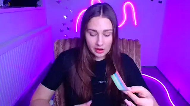 Stefanie Sweet online show from February 15, 12:37 pm