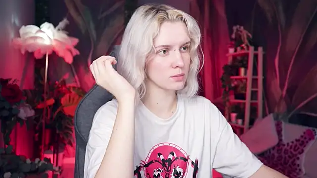 BethanyCloud online show from July 6, 5:13 am