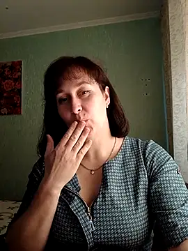 Amandda  online show from April 6, 12:39 pm