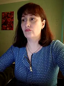 Amandda  online show from April 25, 6:27 am