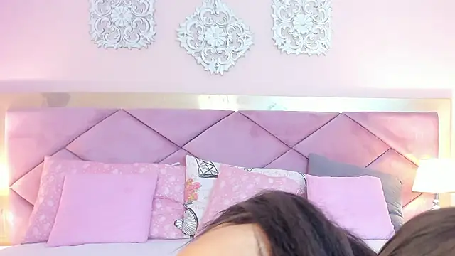 XimenaRougge online show from January 16, 1:29 pm