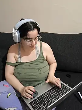 DannaBakes online show from July 13, 8:20 pm