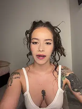 alysa g  online show from October 16, 10:45 pm