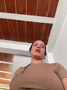 Mia jhoonson online show from November 7, 2:55 pm