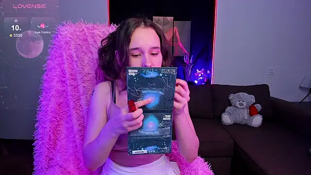 Snapshot of uco_mon chatting on September 12, 3:08 pm uco mon online show from September 12, 3:08 pm