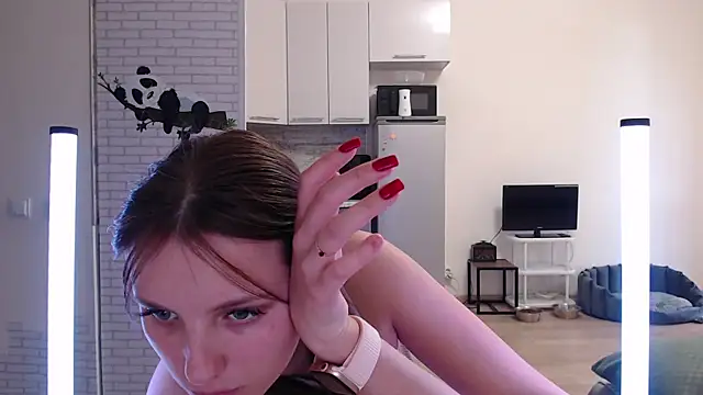 Leonaalove online show from April 14, 12:49 pm