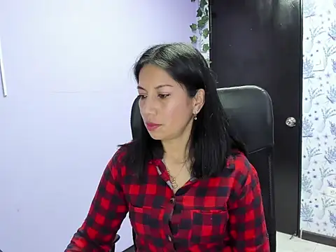 Megan Collinss  online show from November 6, 3:51 pm