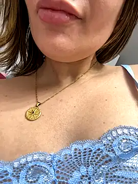 Pribaixinha online show from September 23, 3:04 am