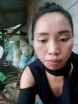 Snapshot of sulove_xx chatting on October 20, 12:24 am sulove xx online show from October 20, 12:24 am