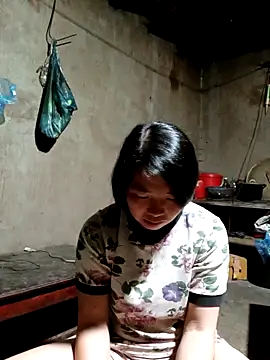 quynhkoolbae online show from September 15, 11:23 pm